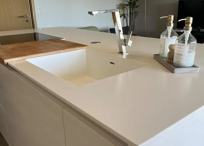 Vue Confort Au Coeur De La Nature * LʼÎle-Rousse