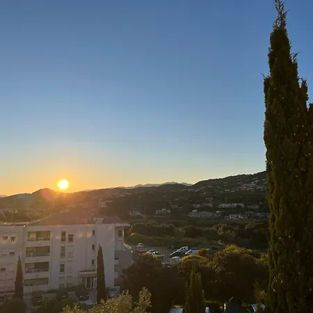 Vue Confort Au Coeur De La Nature * L'Ile-Rousse (Corsica)