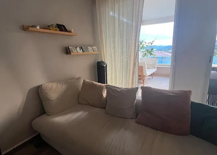 Apartment Vue Confort Au Coeur De La Nature LʼÎle-Rousse